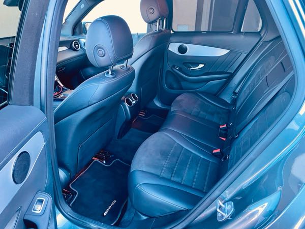 Mercedes-Benz Glc (2) 220 D AMG LINE LAUNCH EDITION 4MATIC