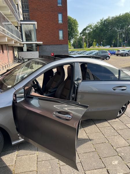 Mercedes-Benz Cla (2) SHOOTING BRAKE 220 D 170 FASCINATION 4MATIC 7G-DCT