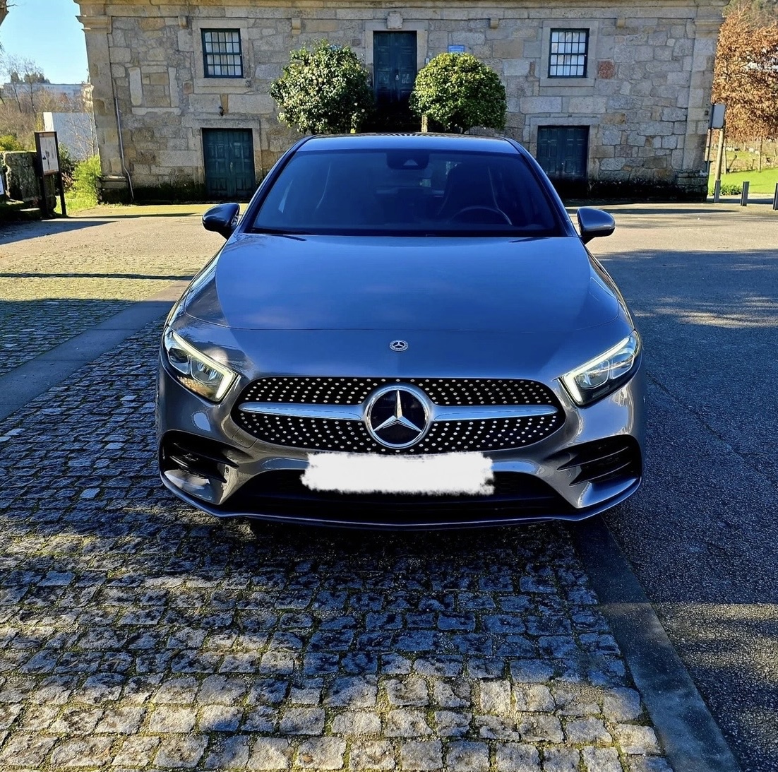 Mercedes-Benz Classe A IV BERLINE 250 AMG LINE 4MATIC 7G-DCT