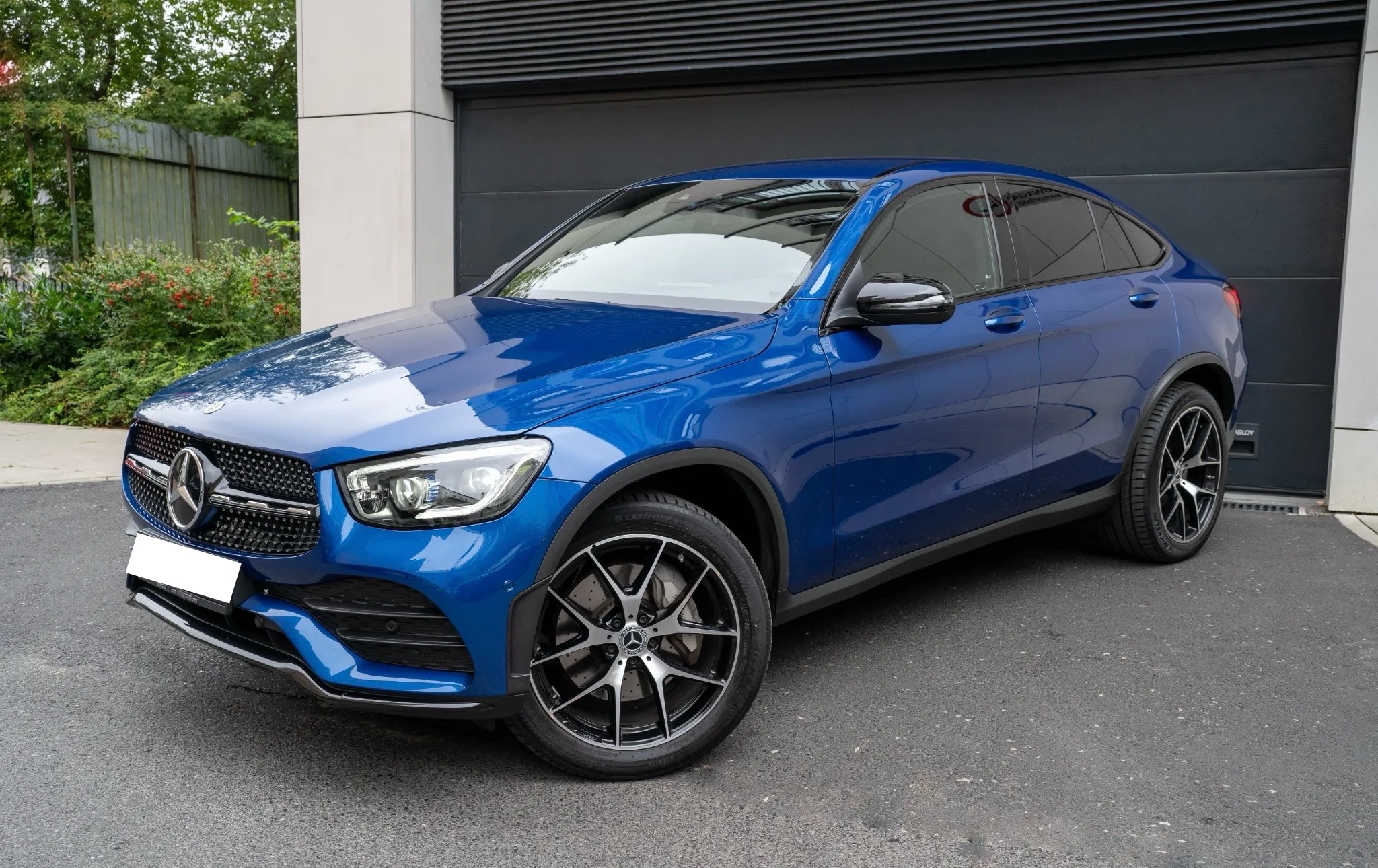 Mercedes-Benz Glc COUPE 300E