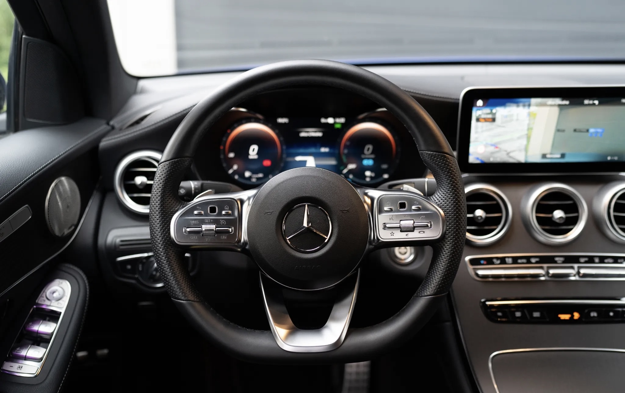 Mercedes-Benz Glc COUPE 300E