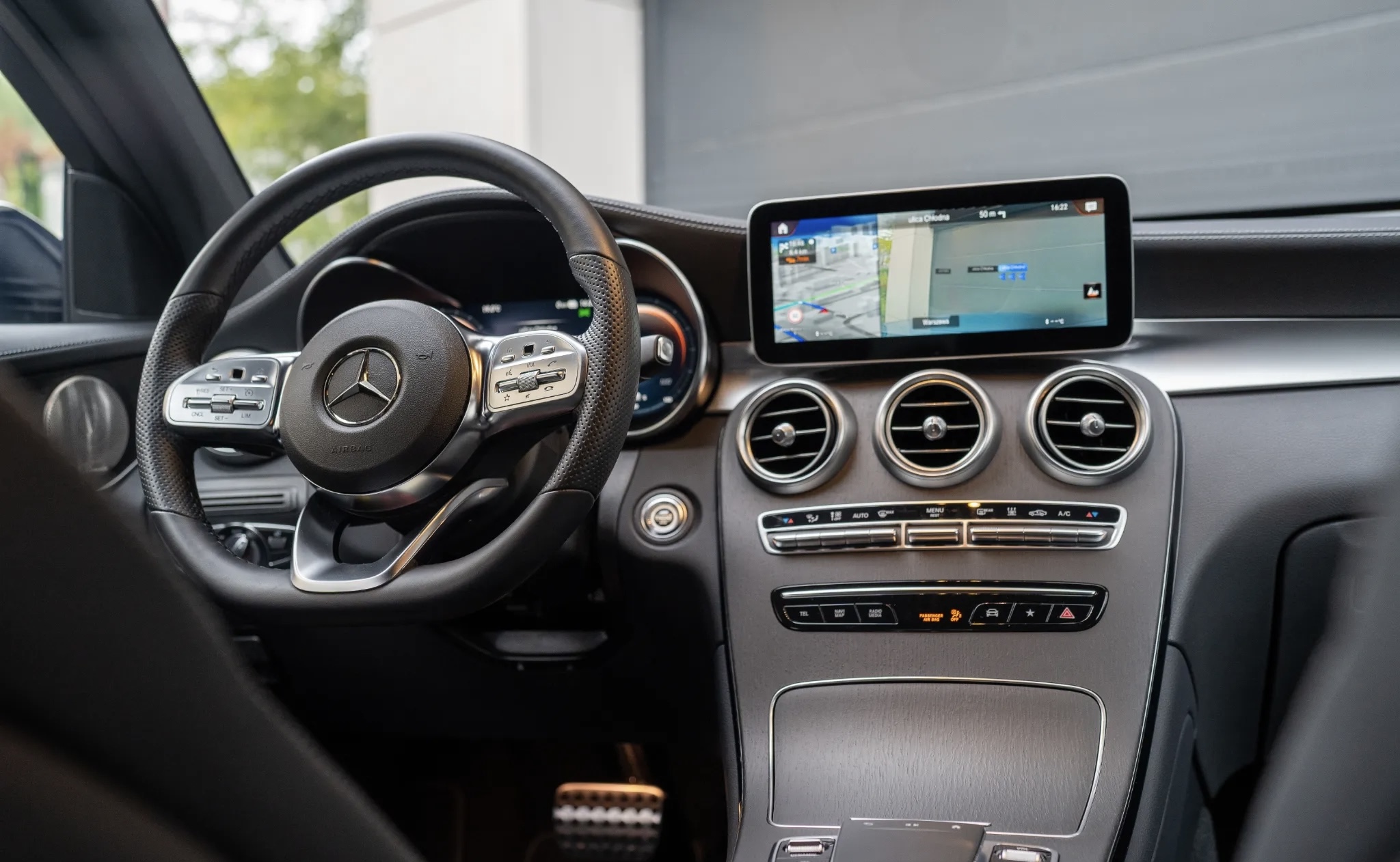 Mercedes-Benz Glc COUPE 300E