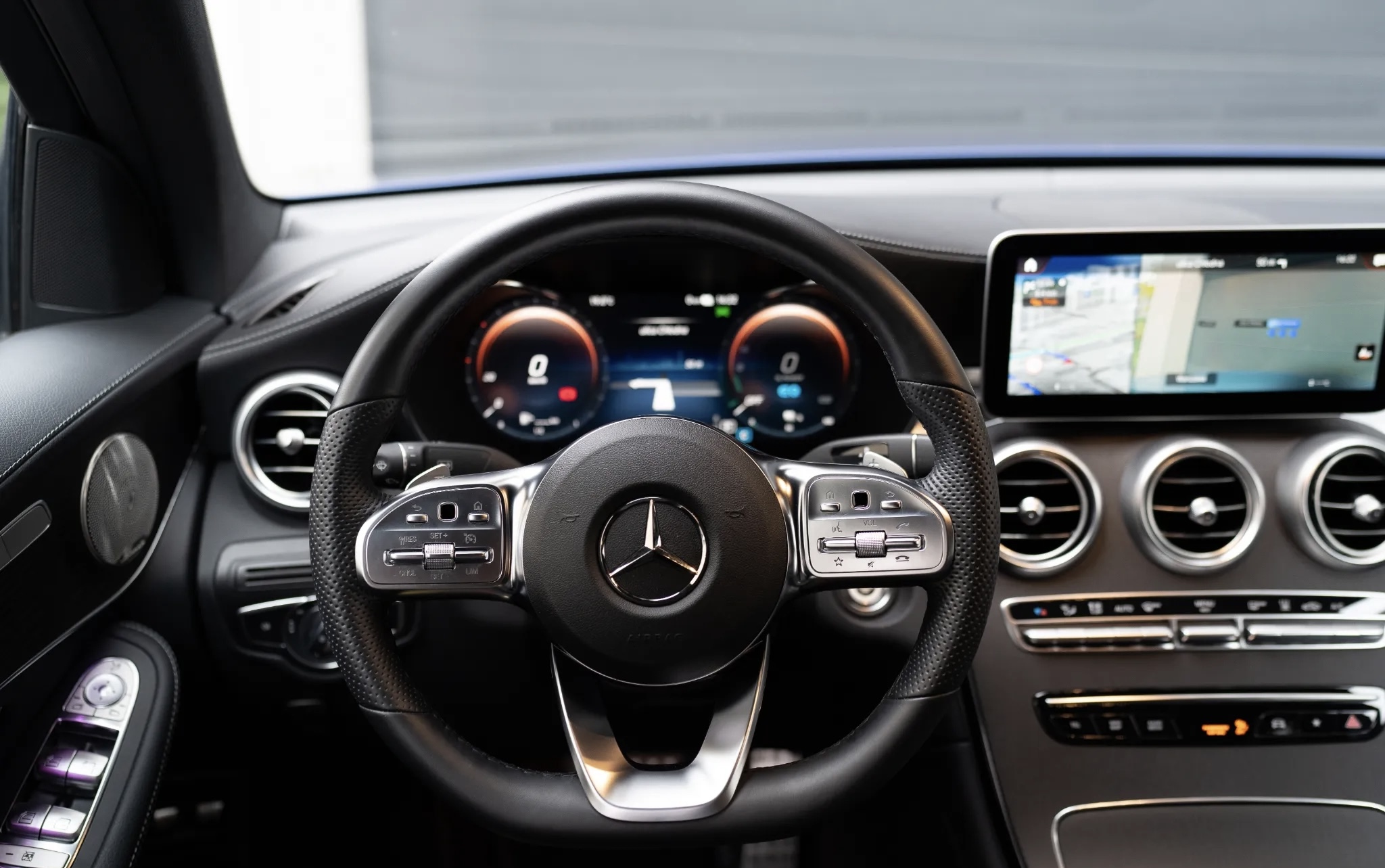 Mercedes-Benz Glc COUPE 300E