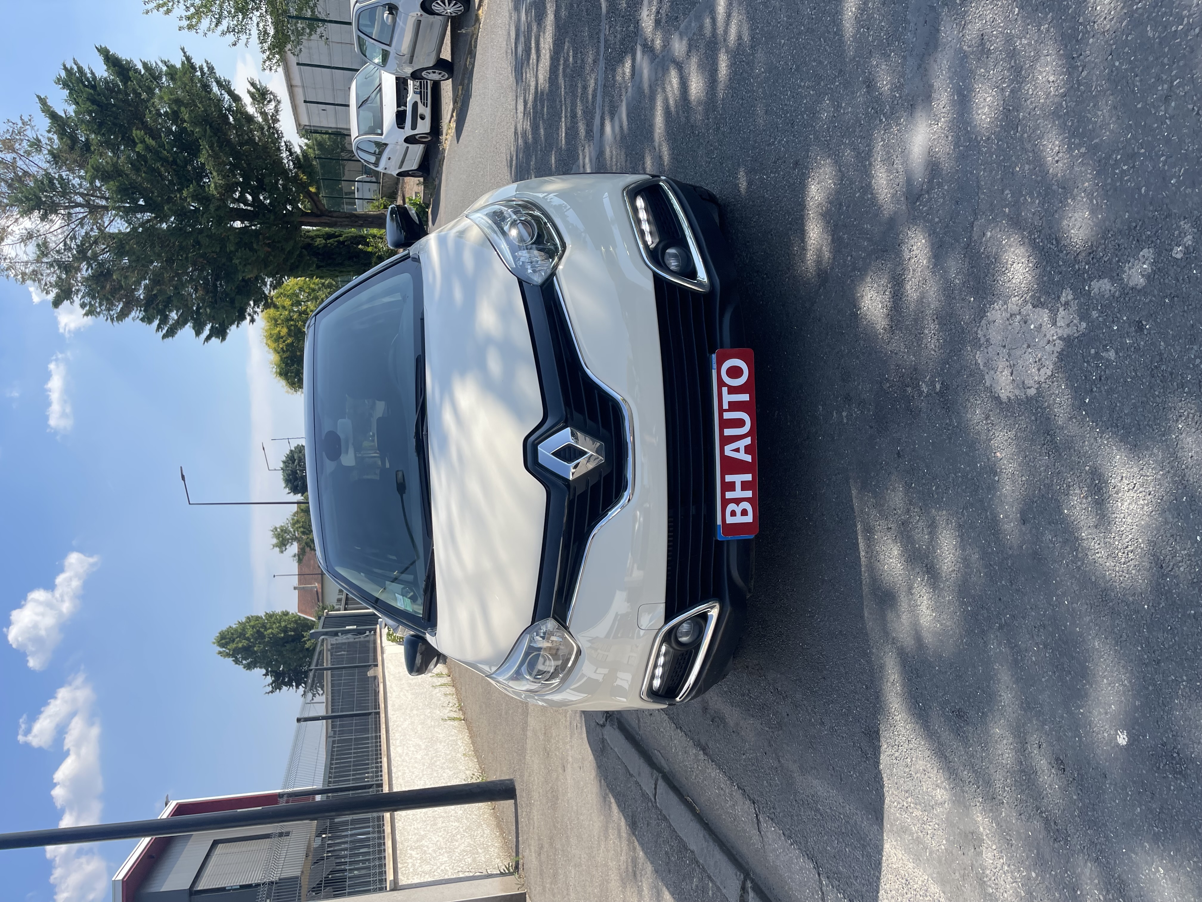 Renault Captur (2) 1.5 DCI 90 INTENS