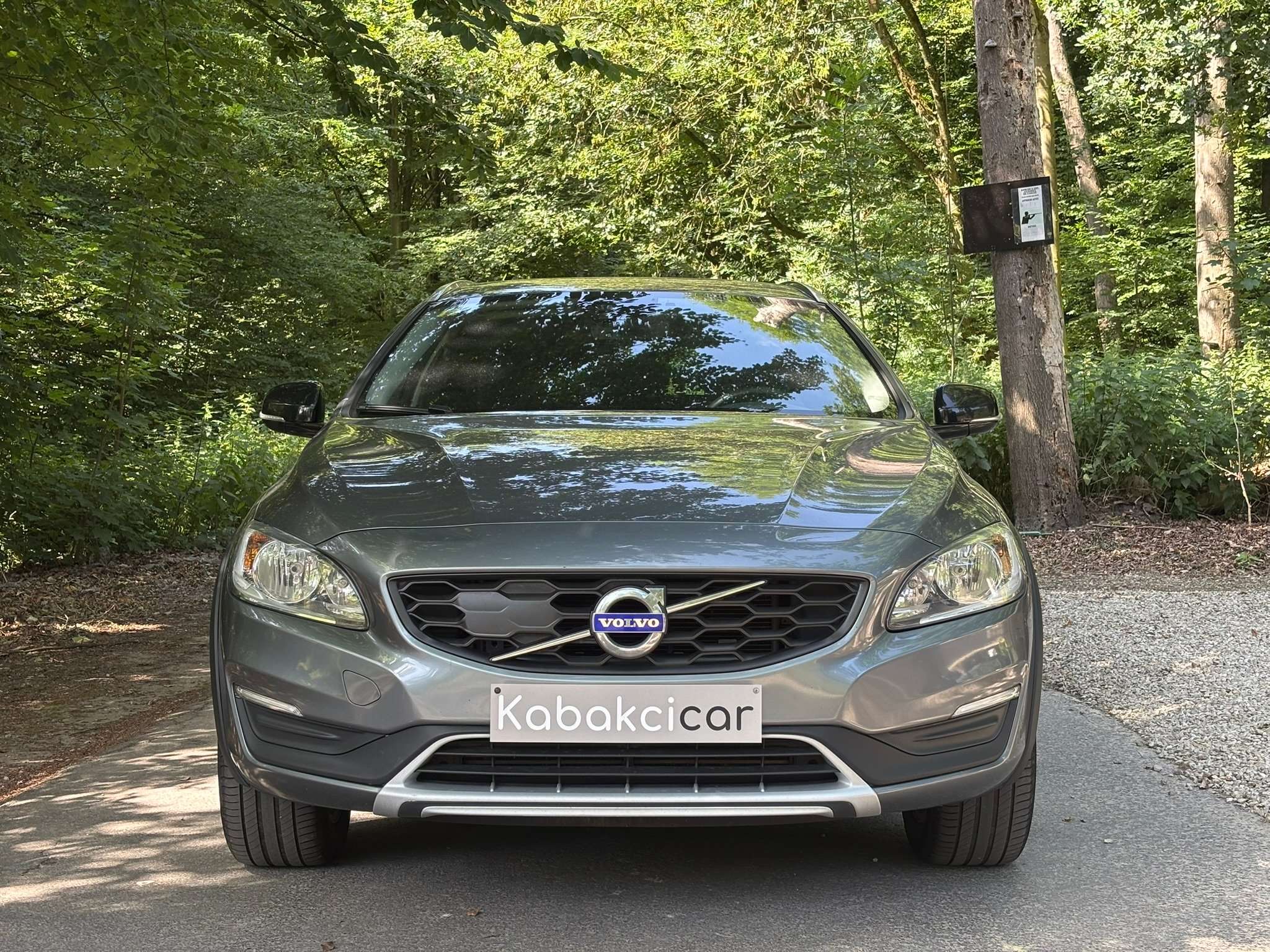 Volvo V60 Cross Country 2.0d 150cv BVM/ATTELAGE/GPS/A.C AUTO/CAPTEURS AR/