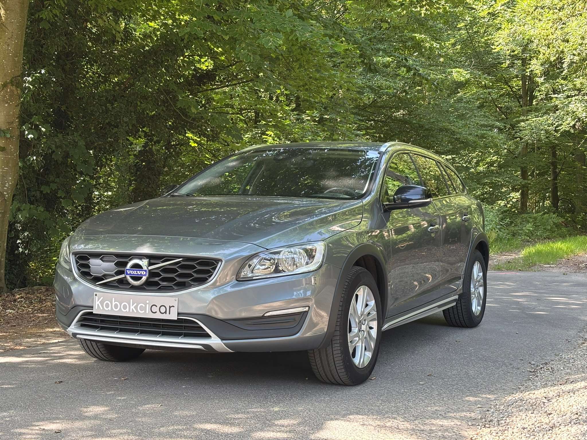 Volvo V60 Cross Country 2.0d 150cv BVM/ATTELAGE/GPS/A.C AUTO/CAPTEURS AR/