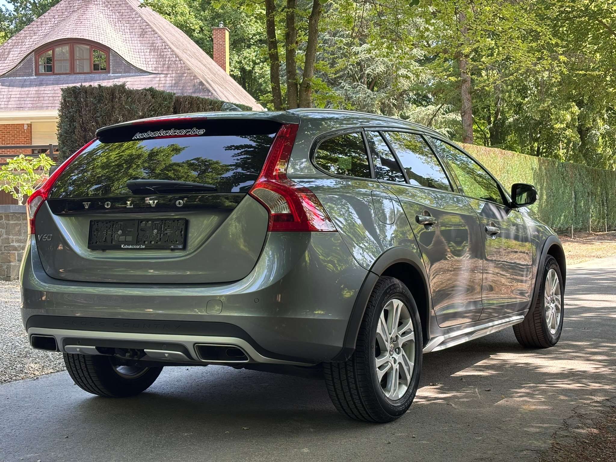 Volvo V60 Cross Country 2.0d 150cv BVM/ATTELAGE/GPS/A.C AUTO/CAPTEURS AR/