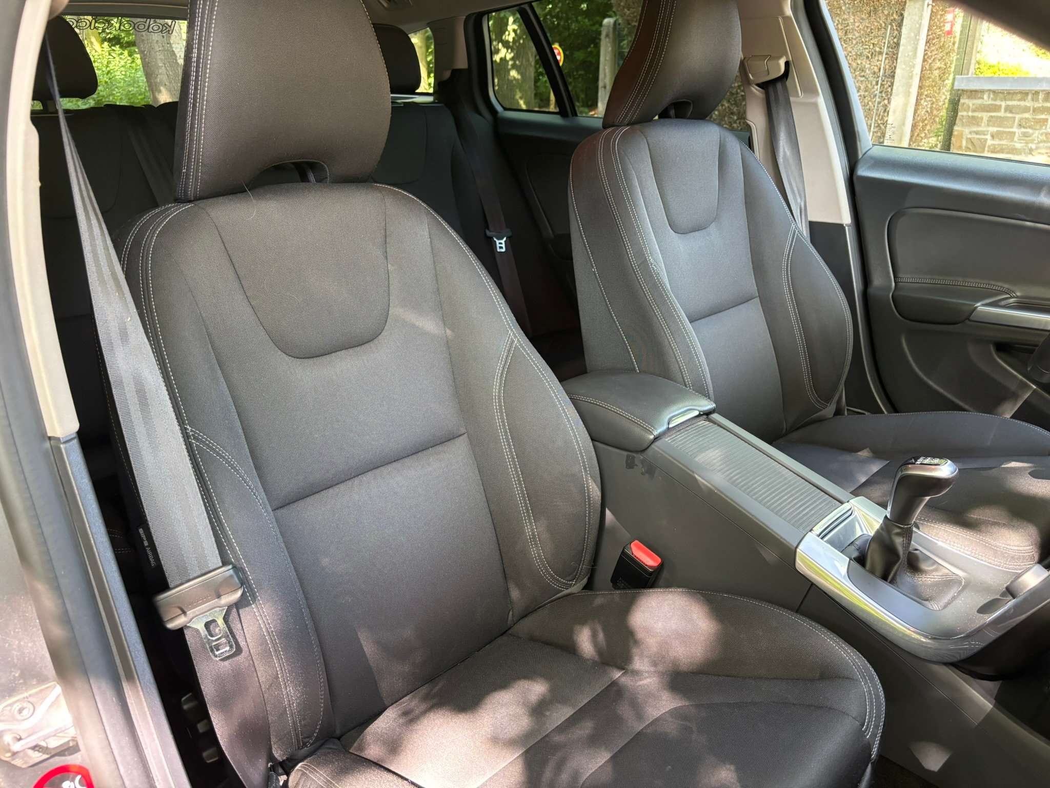 Volvo V60 Cross Country 2.0d 150cv BVM/ATTELAGE/GPS/A.C AUTO/CAPTEURS AR/