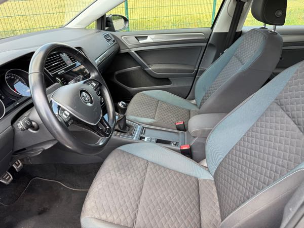 Volkswagen Golf VII (2) 1.0 TSI 115 IQ.DRIVE BV6 5P