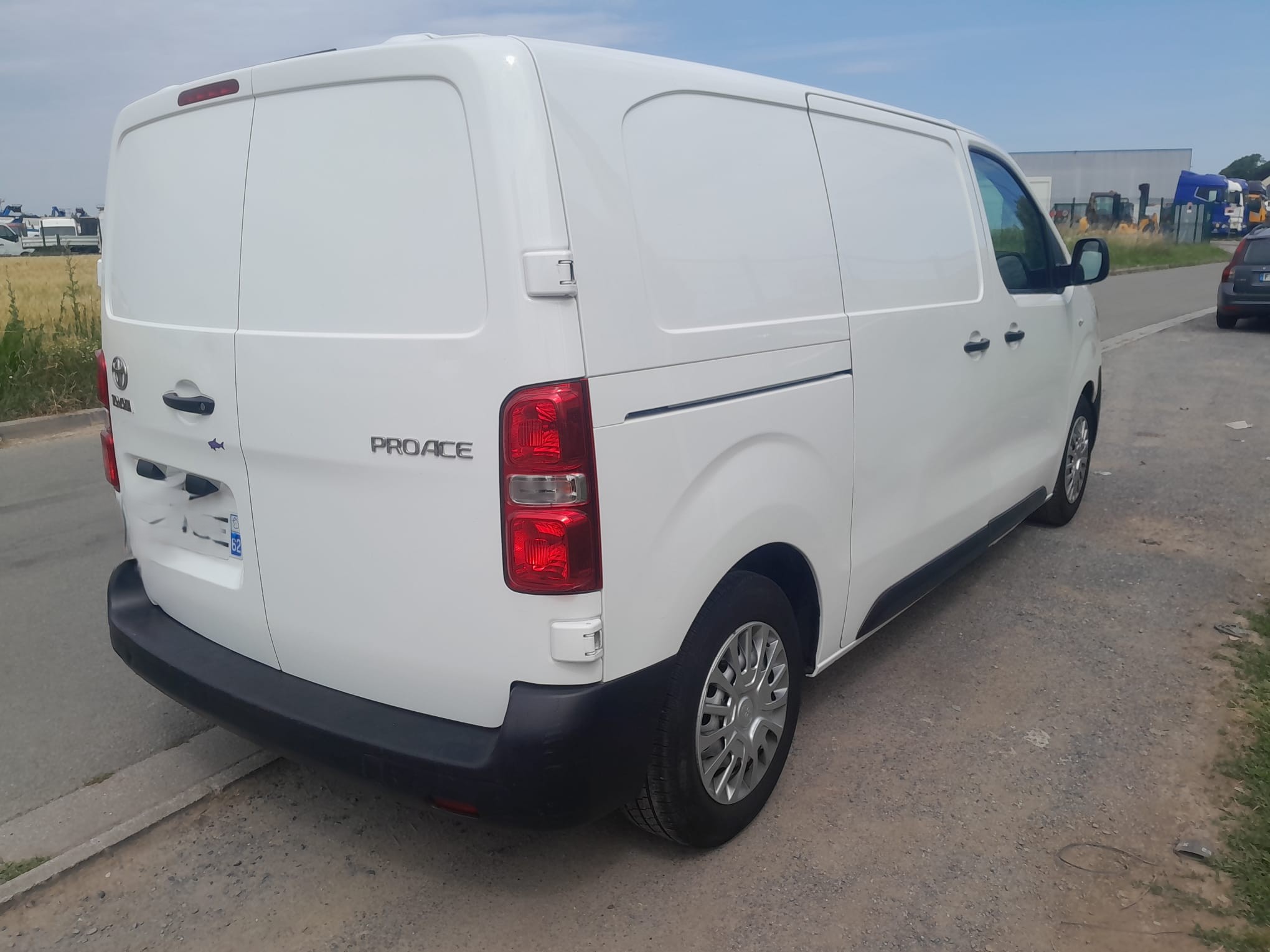 Toyota Proace II 1.5 D COMPACT 120 D-4D 5CV ACTIVE