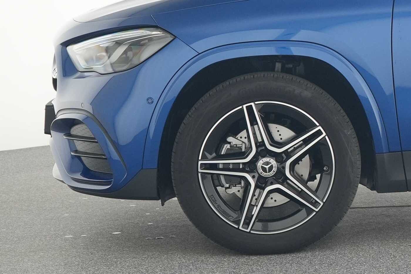 Mercedes-Benz GLA 250  e AMG Line