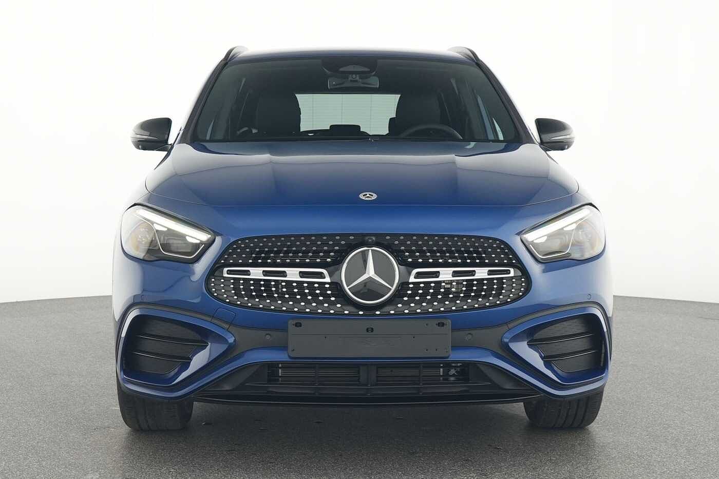 Mercedes-Benz GLA 250  e AMG Line