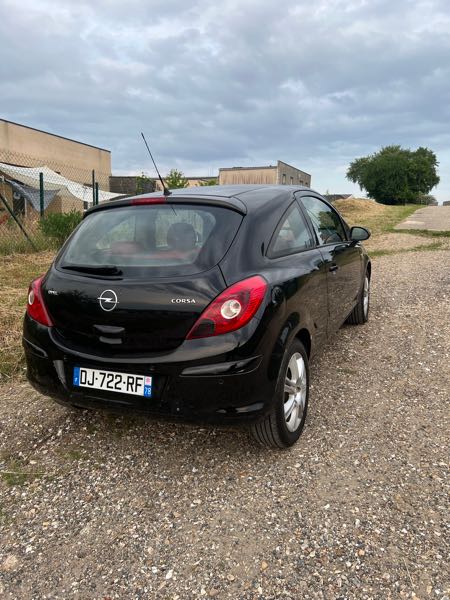 Opel Corsa IV 1.2 TWINPORT ENJOY 3P