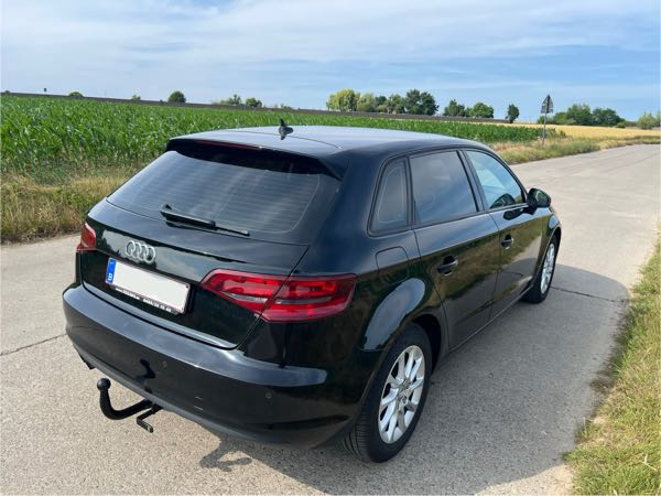 Audi A3 III SPORTBACK 1.4 TFSI 125 AMBITION