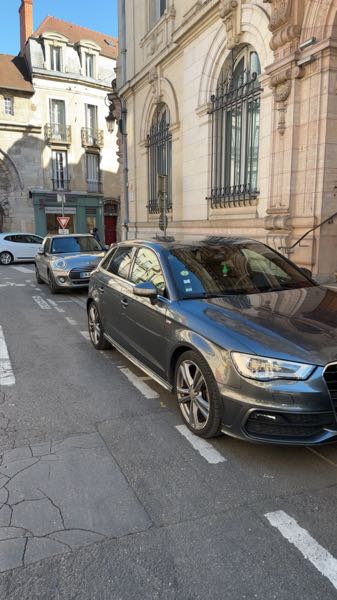 Audi A3 IV BERLINE 35 TDI 150 S LINE S TRONIC 7