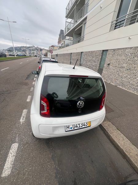 Volkswagen Up! (2) 1.0 65 ACTIVE 5P