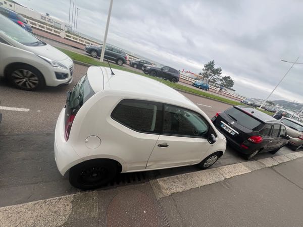 Volkswagen Up! (2) 1.0 65 ACTIVE 5P