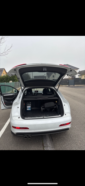 Audi Q3 2.0 TDI 140 S LINE