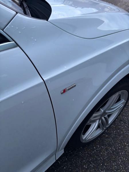 Audi Q3 2.0 TDI 140 S LINE