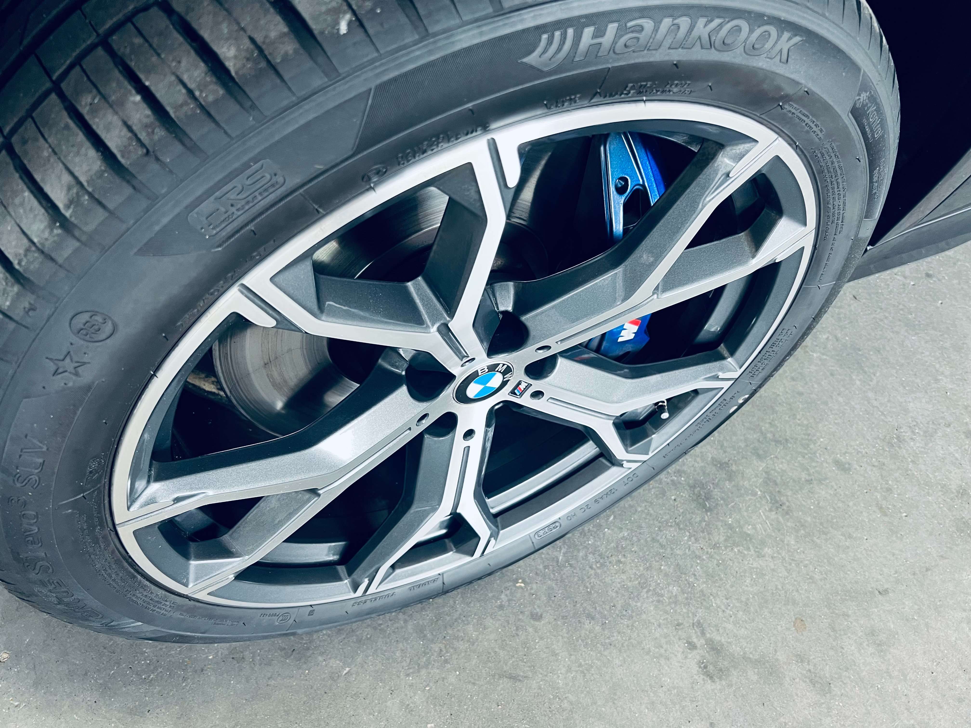 BMW X6 3.0AS xDrive40+M-PACK+(47850€+TVA)+PANO+CARNET