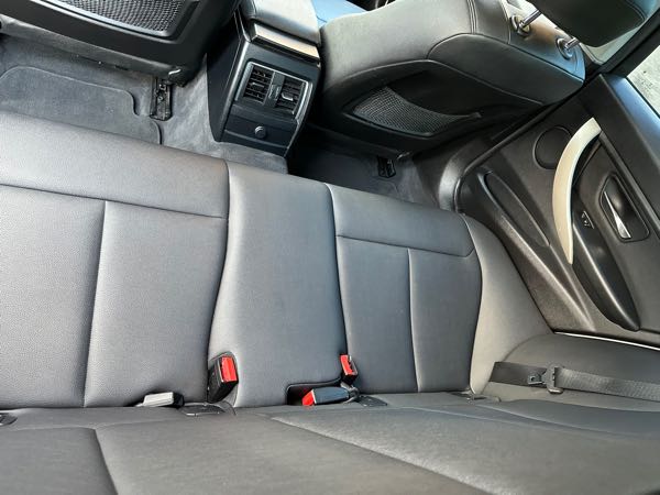 Bmw Serie 3 (F30) 318D 143 BUSINESS BVA8