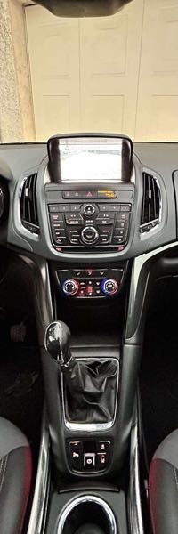 Opel Zafira Tourer III 2.0 CDTI 130 FAP COSMO PACK