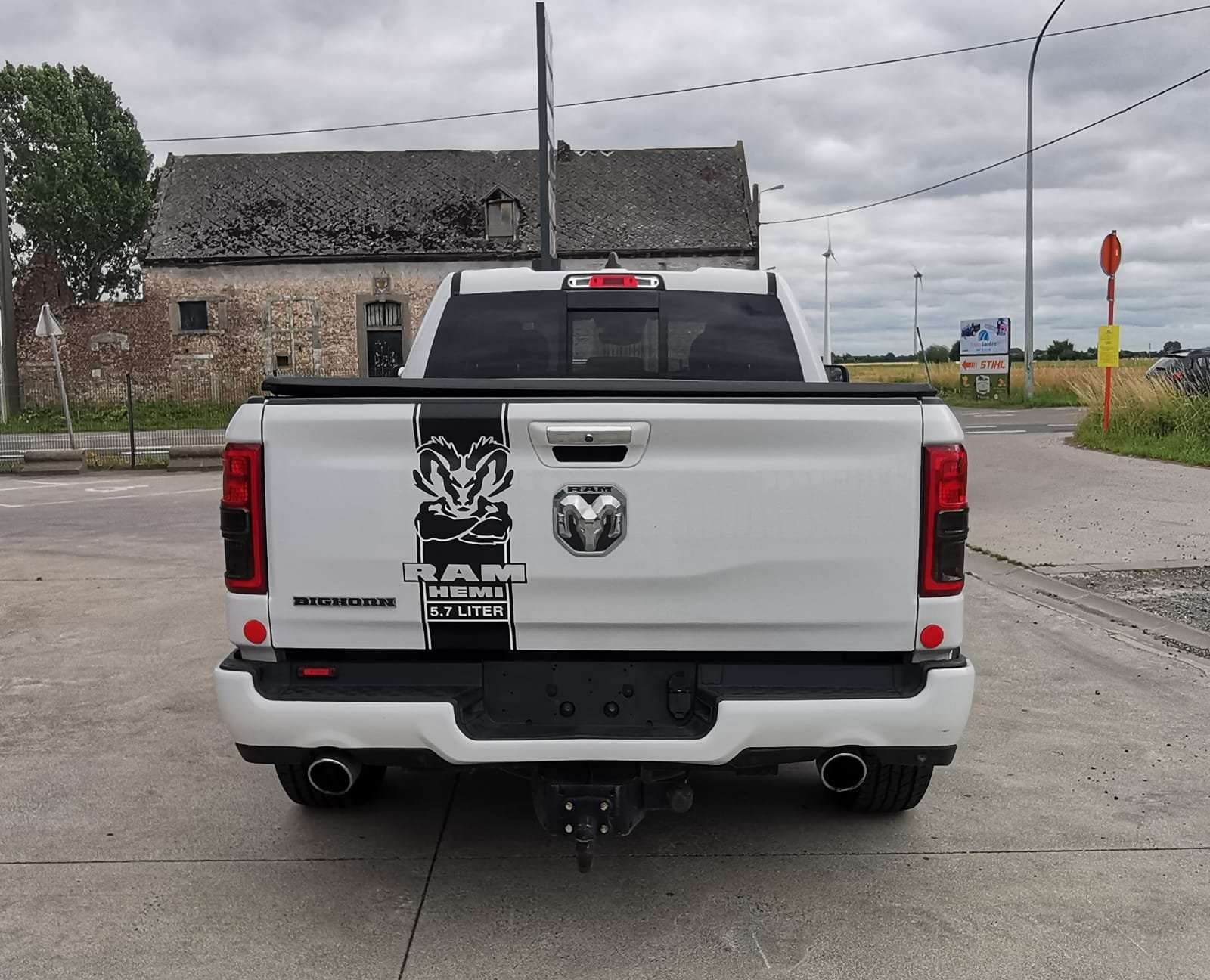 Dodge RAM 1500 HEMI 5.7L LPG - Ganarntie