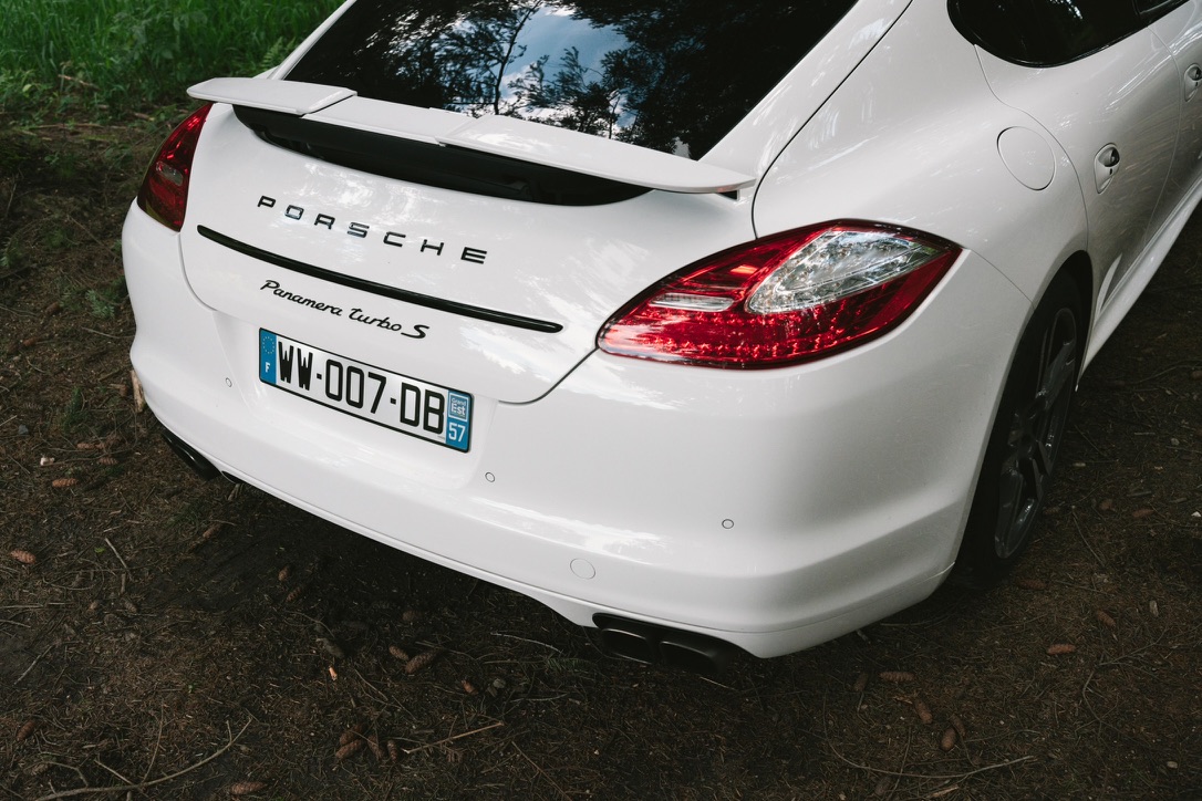 Porsche Panamera V8 4.8 550 TURBO S