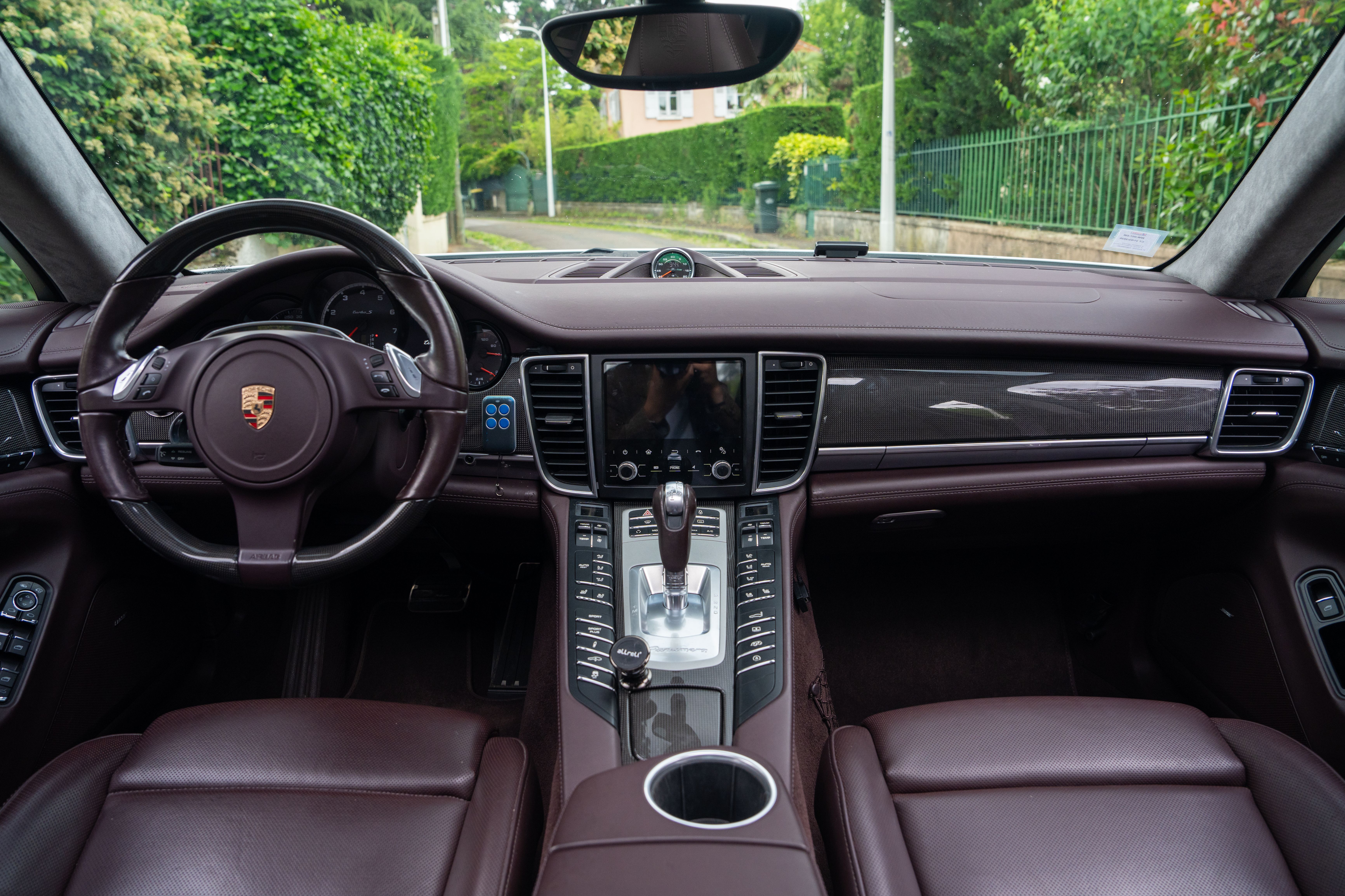 Porsche Panamera V8 4.8 550 TURBO S