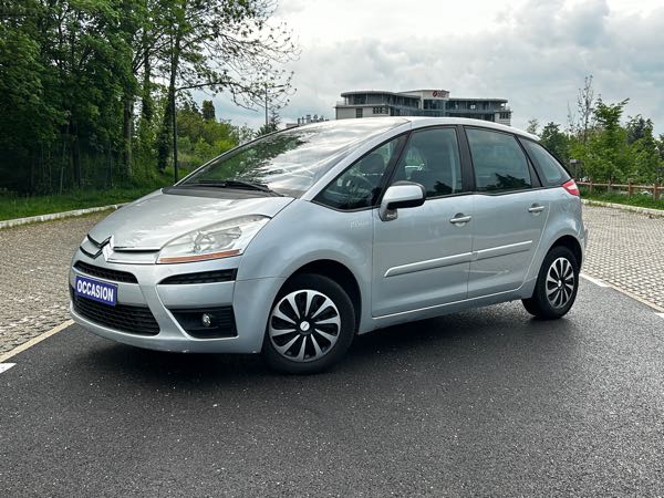 Citroen C4 1.6 HDI 110 BY LOEB