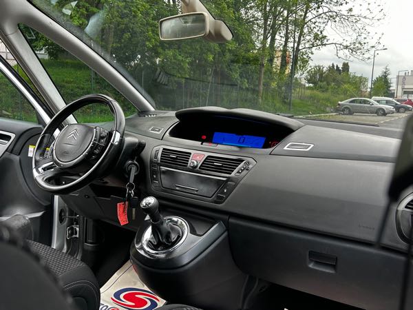 Citroen C4 1.6 HDI 110 BY LOEB