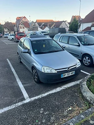 Opel Corsa III 1.0 12S 3P
