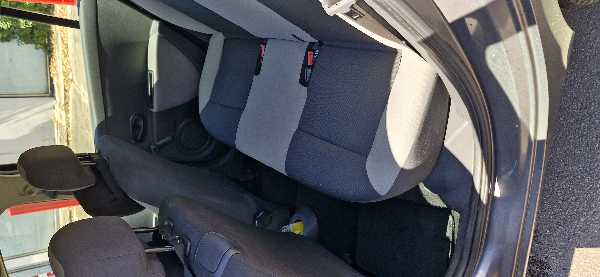 Renault Clio III 1.2 16S 75 PACK AUTHENTIQUE 5P