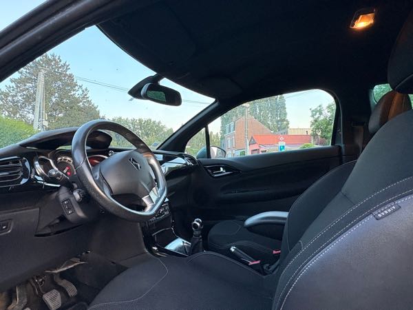 Citroen Ds3 1.6 HDI 90 FAP 99G AIRDREAM SO CHIC