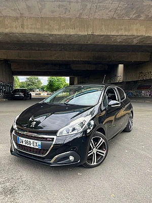 Peugeot 208 (2) 1.2 PURETECH 110 S&amp;S GT LINE 3P