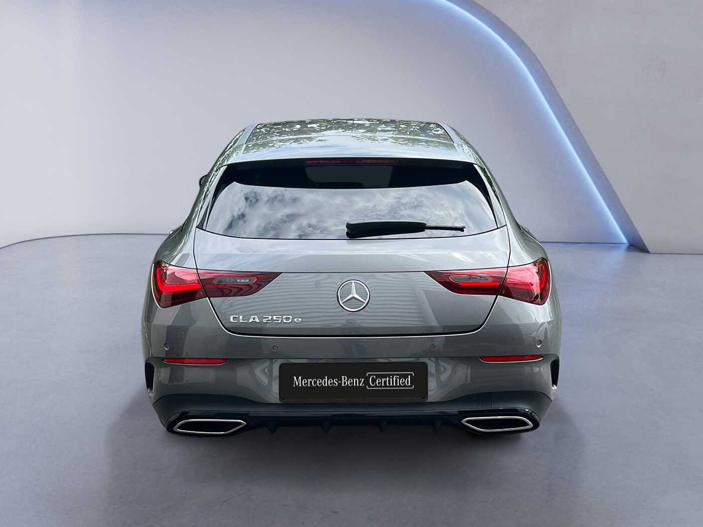 Mercedes-Benz CLA 250  e Shooting Brake AMG Line
