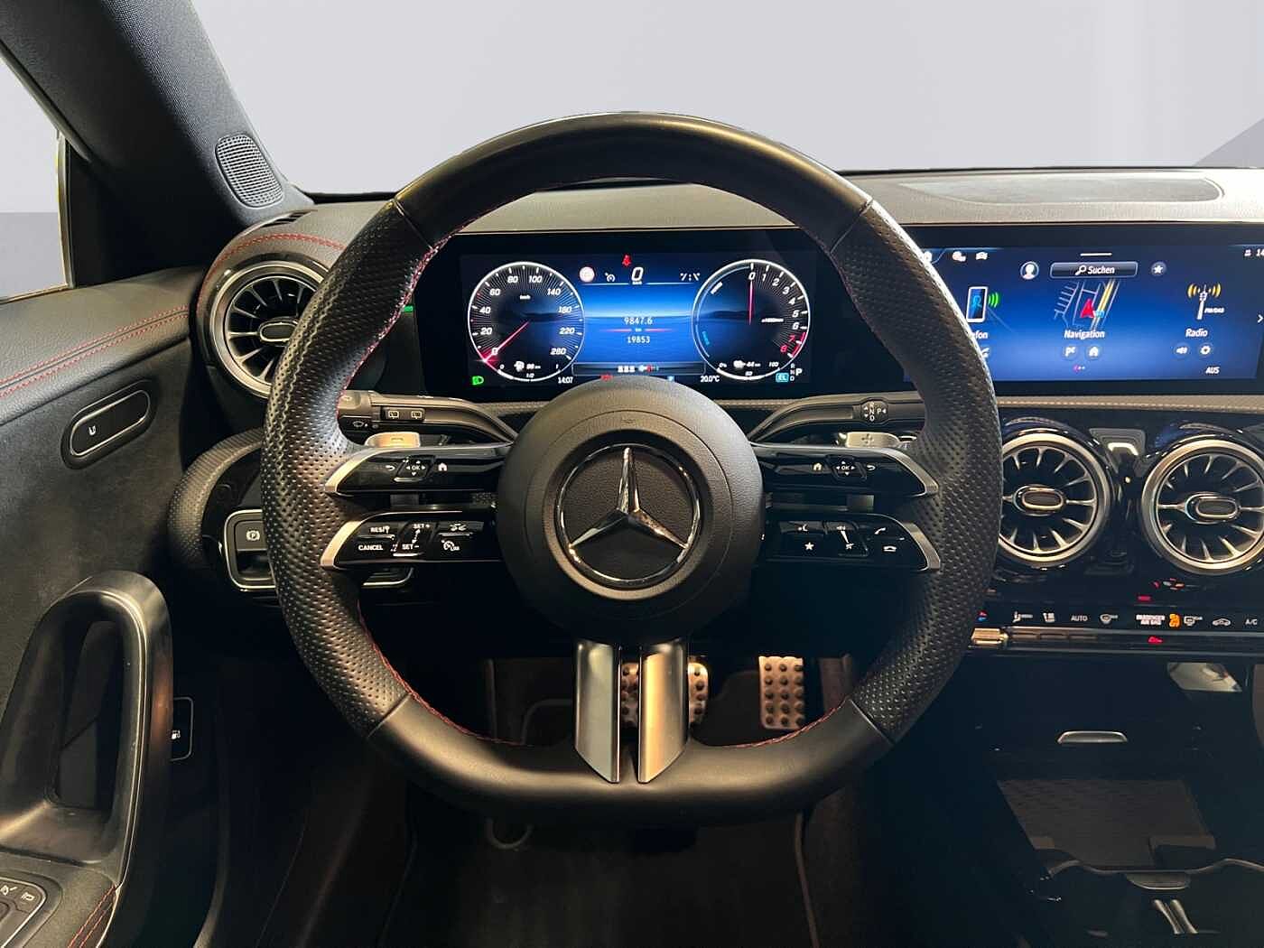 Mercedes-Benz CLA 250  e Shooting Brake AMG Line