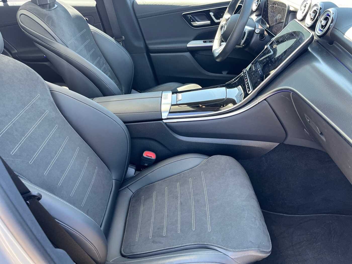 Mercedes-Benz GLC 300  de 4MATIC AMG Line