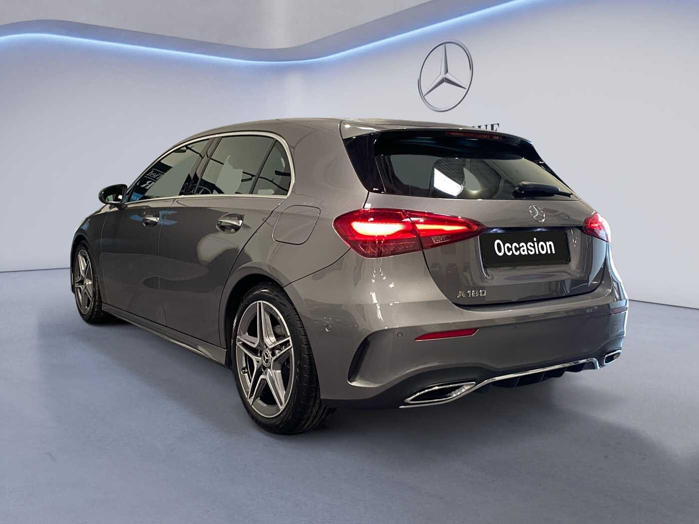 Mercedes-Benz A 180  AMG Line