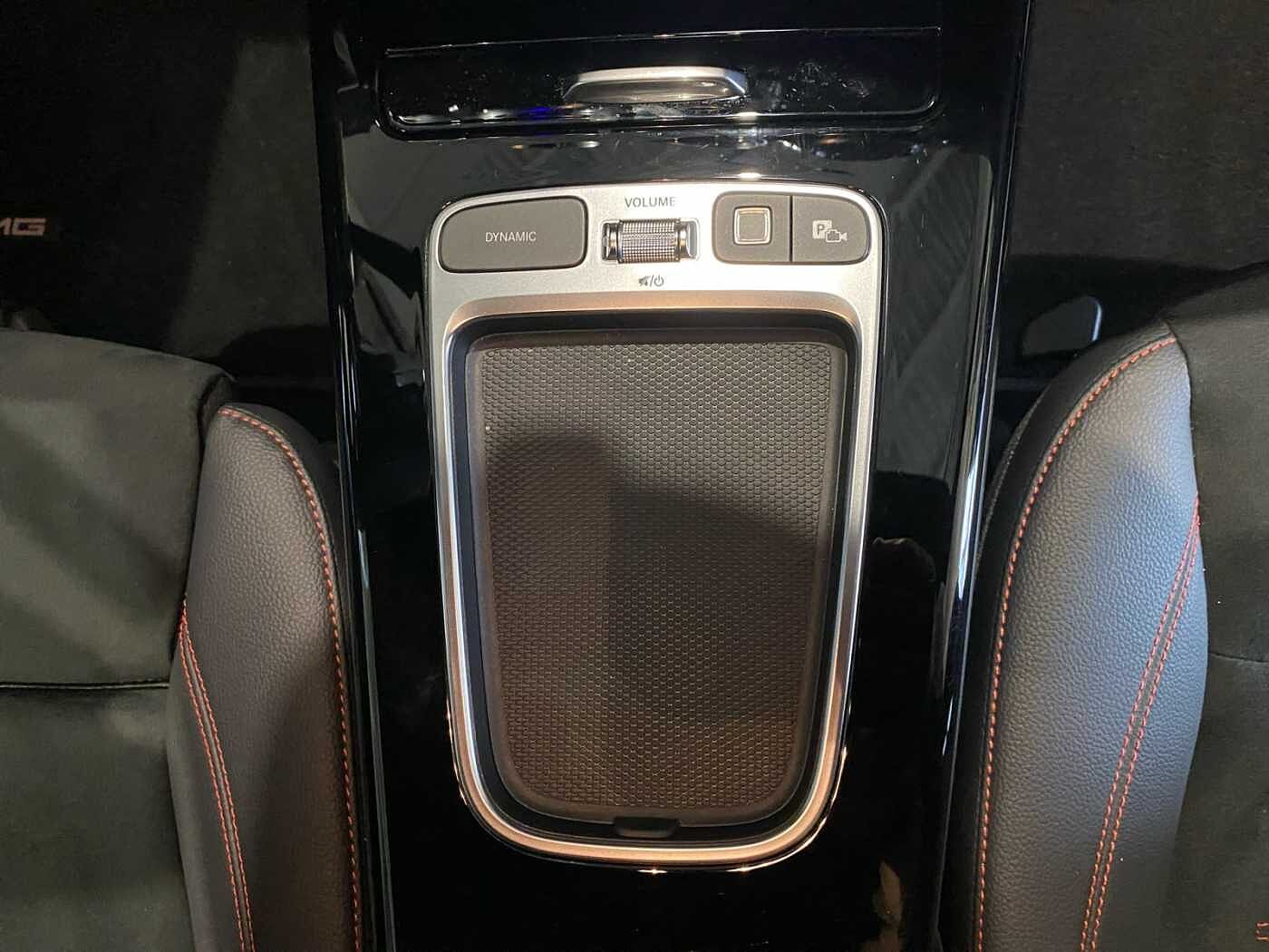 Mercedes-Benz A 180  AMG Line