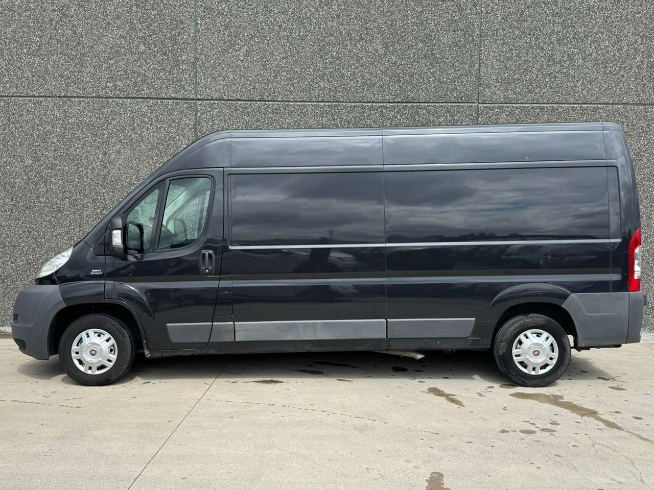 Fiat Ducato // 3PLACES // ATTACHE REMORQUE // USB //