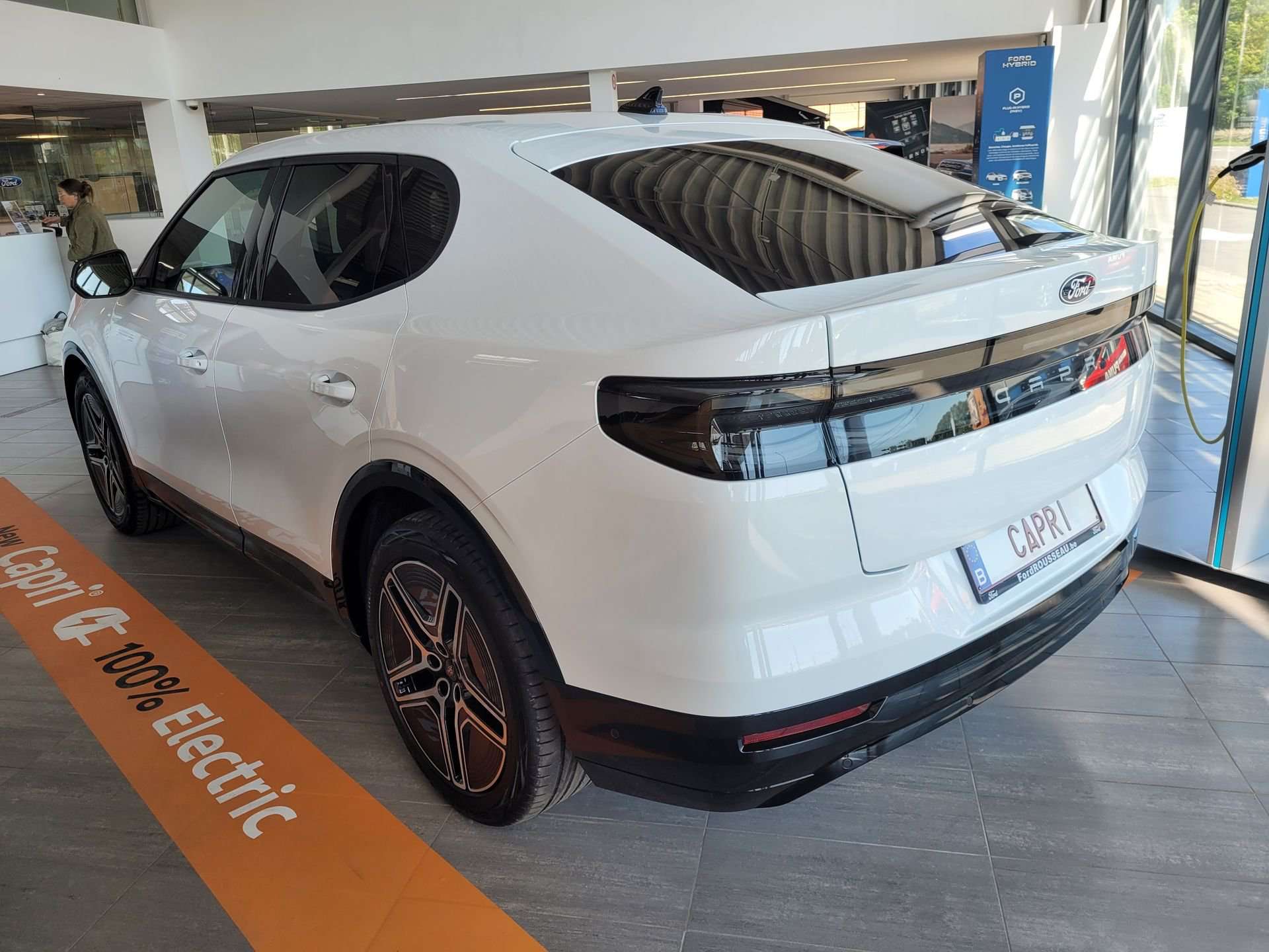 Ford Capri Premium 79kWh AWD 340cv - 560 km d'autonomie WLTP