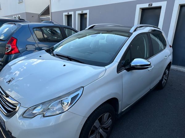 Peugeot 2008 1.6 VTI 120 ALLURE AUTO