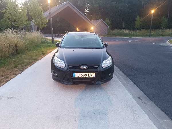Ford Focus III 1.6 TDCI 95 FAP S&amp;S BUSINESS 5P