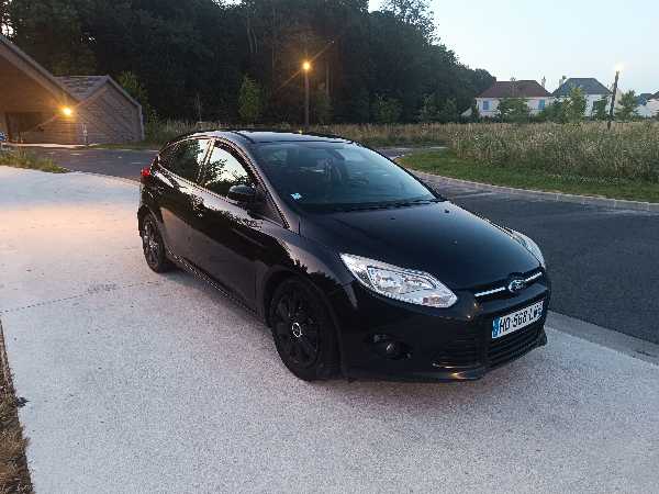 Ford Focus III 1.6 TDCI 95 FAP S&amp;S BUSINESS 5P
