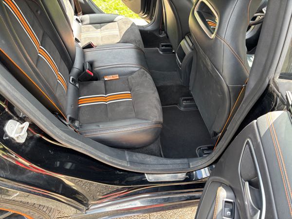 Mercedes-Benz Cla SHOOTING BRAKE 220 D ORANGEART EDITION 7G-TRONIC