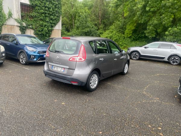 Renault Grand Scenic IV 1.7 BLUE DCI 120 SL BLACK EDITION 7PL