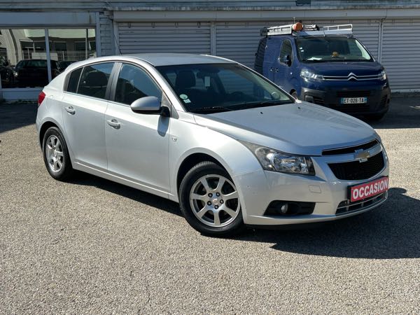 Chevrolet Cruze (2) 2.0 VCDI 163 S&amp;S LTZ 5P