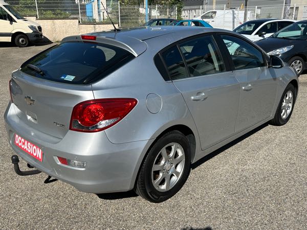 Chevrolet Cruze (2) 2.0 VCDI 163 S&amp;S LTZ 5P