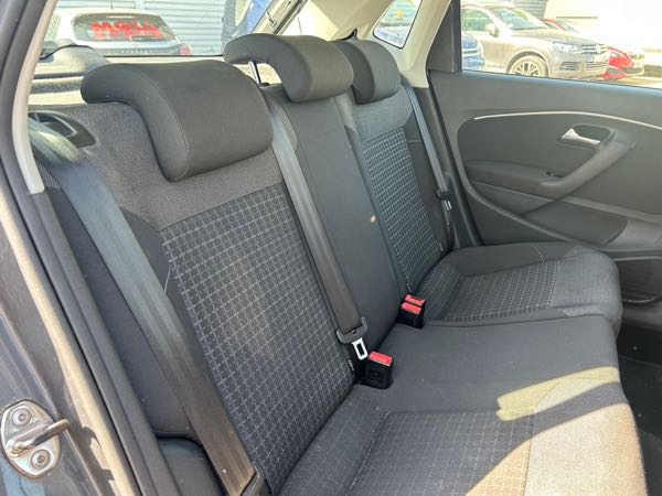 Volkswagen Polo V (2) 1.4 TDI 90 BLUEMOTION TECHNOLOGY CONFORTLINE 5P